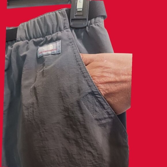The North Face Mens Cargo Shorts Belted Lightweight Dark Gray Size Medium - Picture 12 of 16